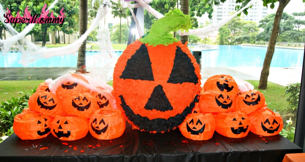 How to Make a Halloween Jack-o-Lantern Pumpkin Pinata