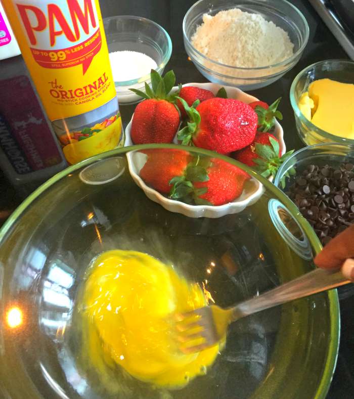 Easy Pancake Recipe Chocolate Strawberry Breakfast Food