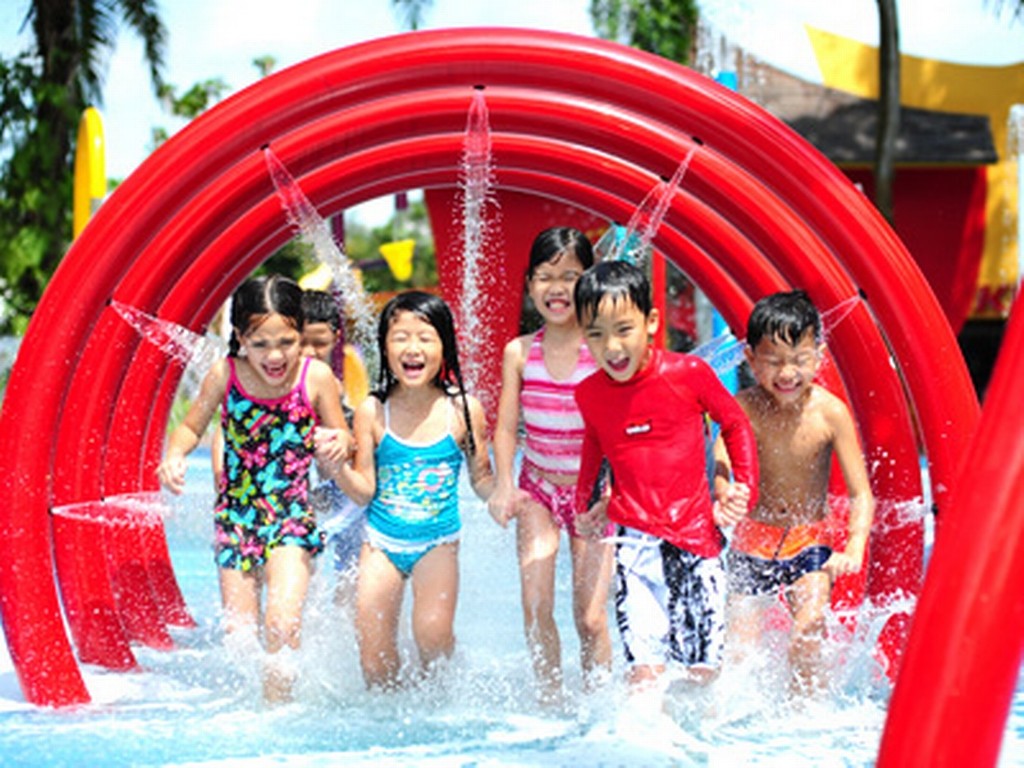 Singapore Waterpark Water Play Swimming Kids Toddler Outdoor Playground