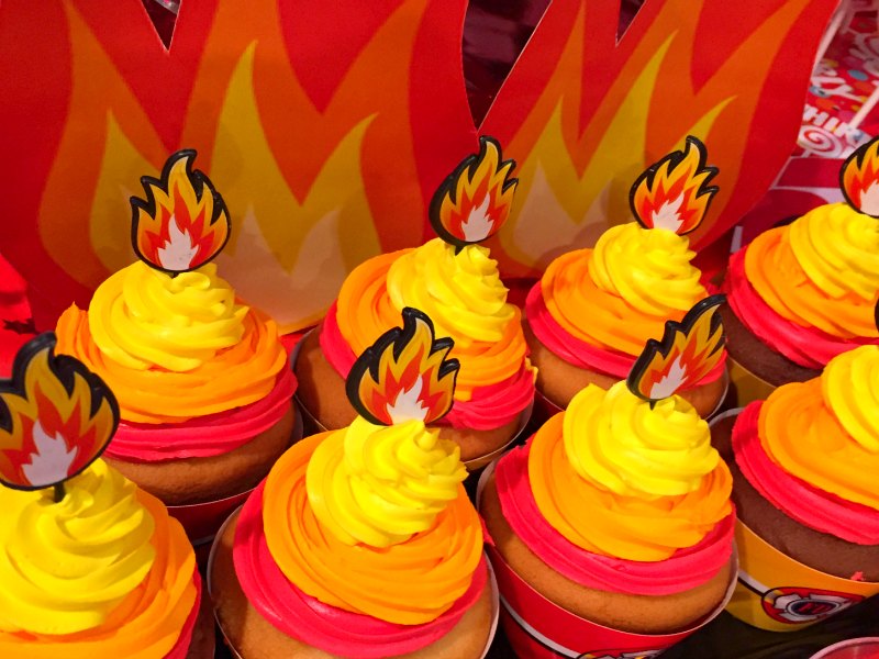 firefighter themed cupcakes 1