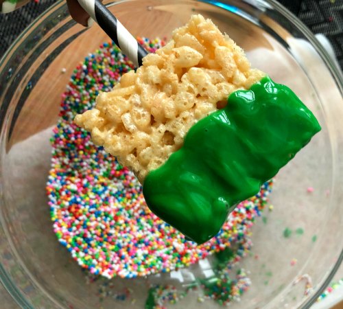 Rice Krispies Treat Pops No Bake Dessert Recipe Easy Kids Party Idea 4