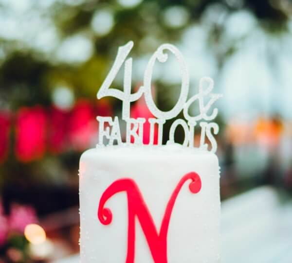A Fabulous “White Hot” 40th Birthday Party